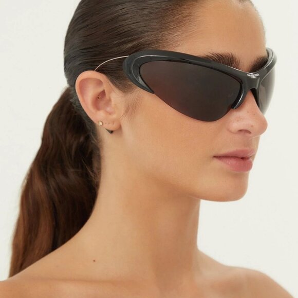 Mint Condition Authentic Balenciaga Wire Cat Sunglasses in Black - Picture 1 of 11